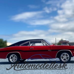 Model auta Dodge Charger R/T