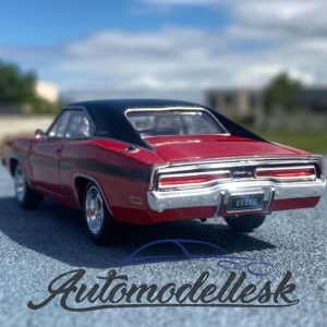 Model auta Dodge Charger R/T