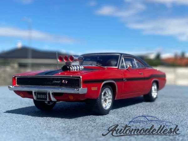 Model auta Dodge Charger R/T