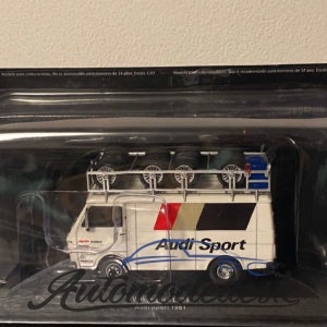 Model auta rally doprovod Volkswagen LT35.