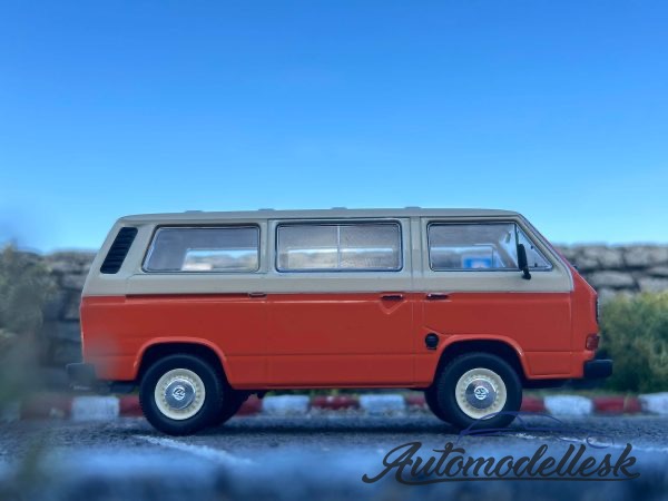 Model auta VW T3 Caravelle