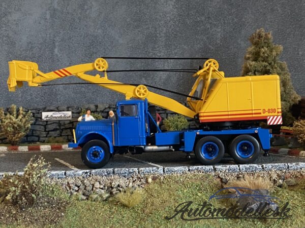 Model auta Tatra 111 D-030