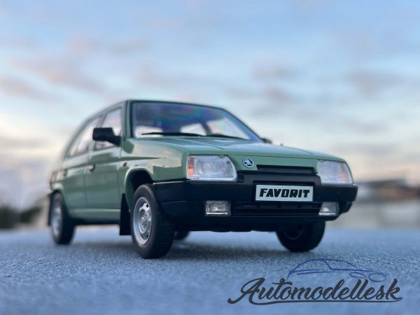 Model auta Škoda Favorit