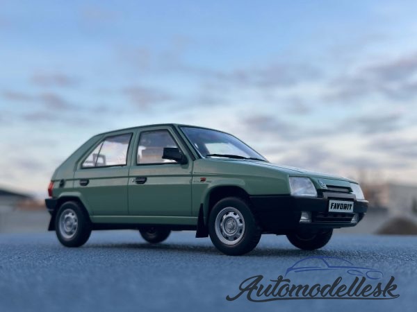 Model auta Škoda Favorit