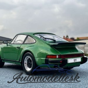 Model auta Porsche 911 Turbo (930)