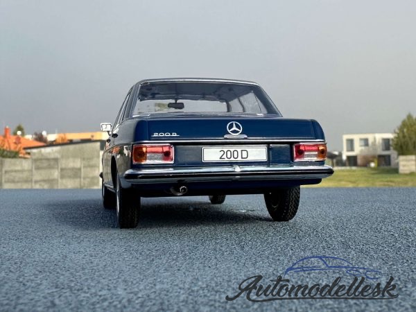 Model auta Mercedes 200 D (W115)