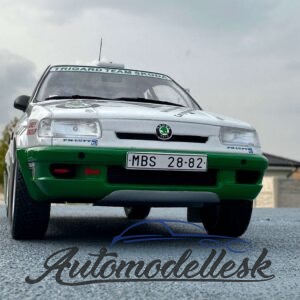 Model auta rally Škoda Felicia Kit Car,