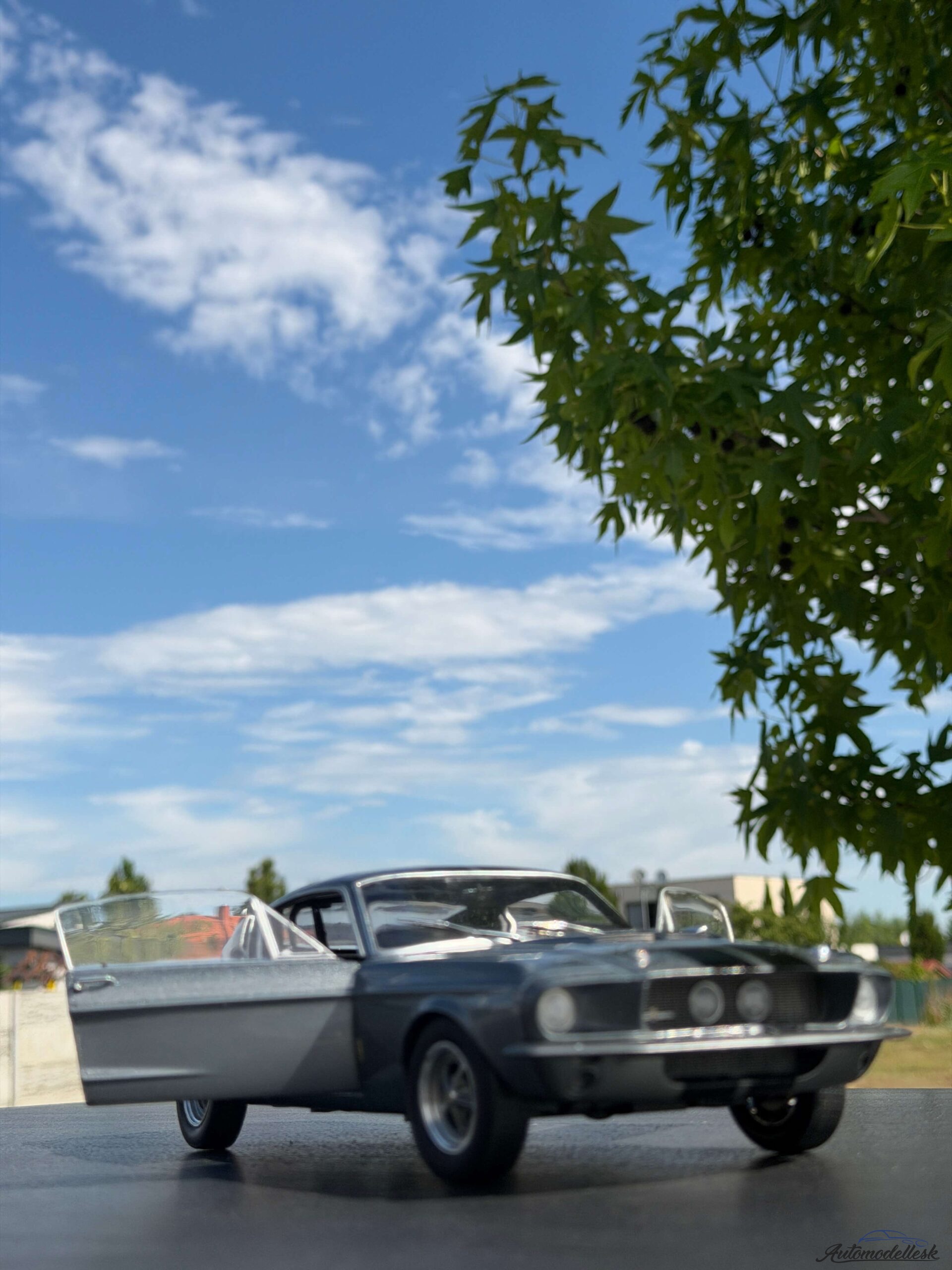 Model auta SHELBY GT500 GREY & BLACK STRIPES 1967 Model auta SHELBY GT500 GREY & BLACK STRIPES 1967