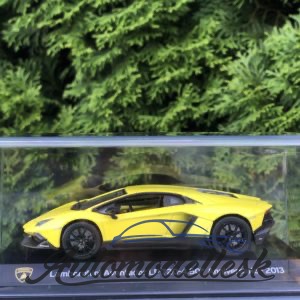 Model auta LAMBORGHINI AVENTADOR LP720-4