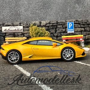 Model auta Lamborghini Huracan 2014