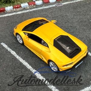 Model auta Lamborghini Huracan 2014