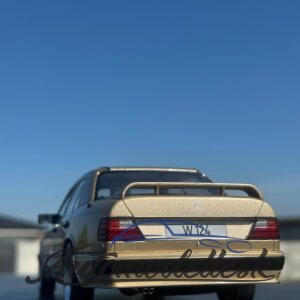 Model auta Model auta Mercedes W124 Tuning, bežová, 1986