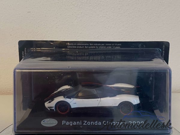 Model auta PAGANI ZONDA CINQUE