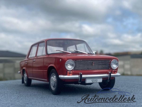 Model auta Lada 1200