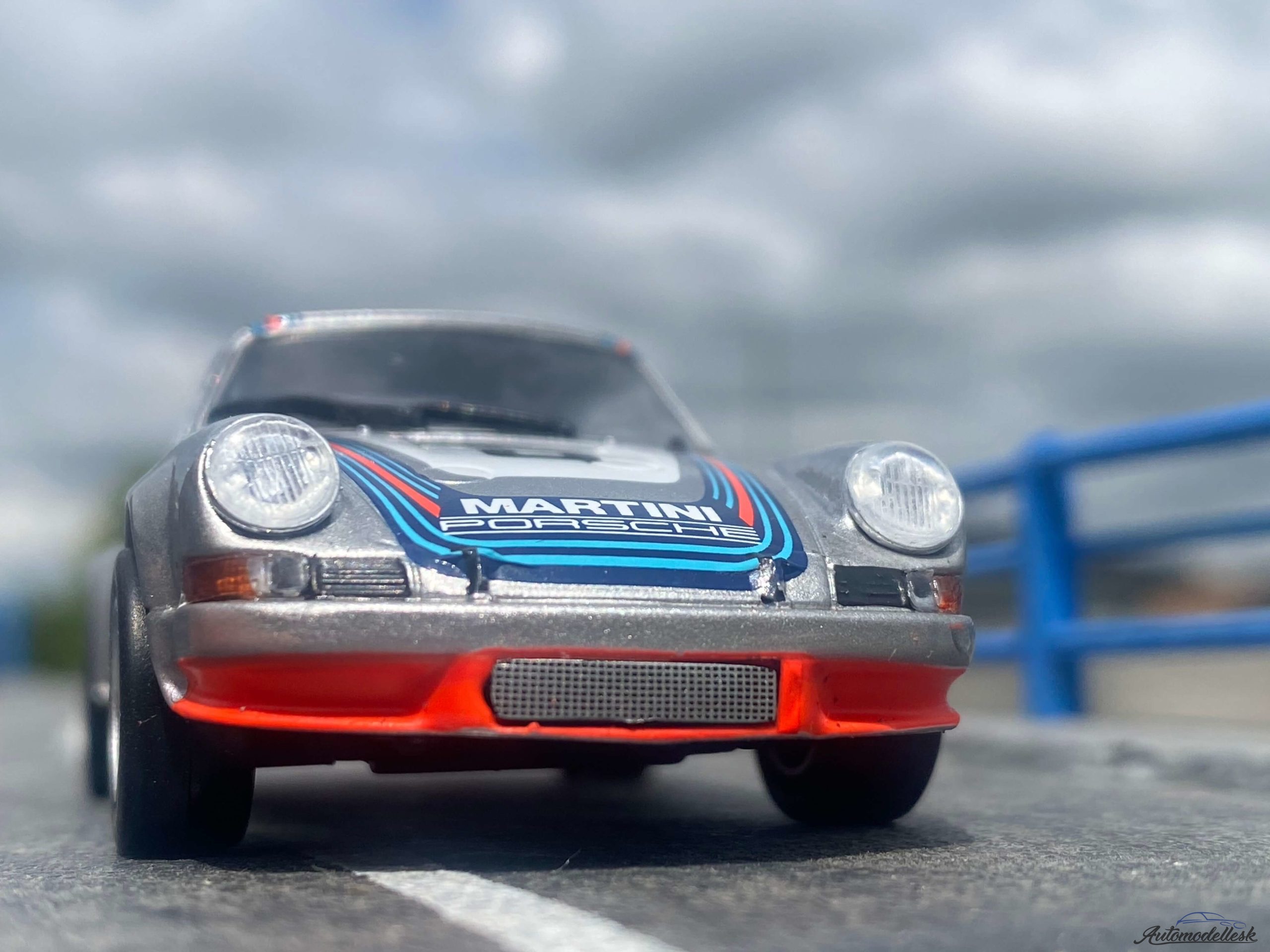 Model auta PORSCHE - 911 CARRERA 2.8 RSR Model auta PORSCHE - 911 CARRERA 2.8 RSR
