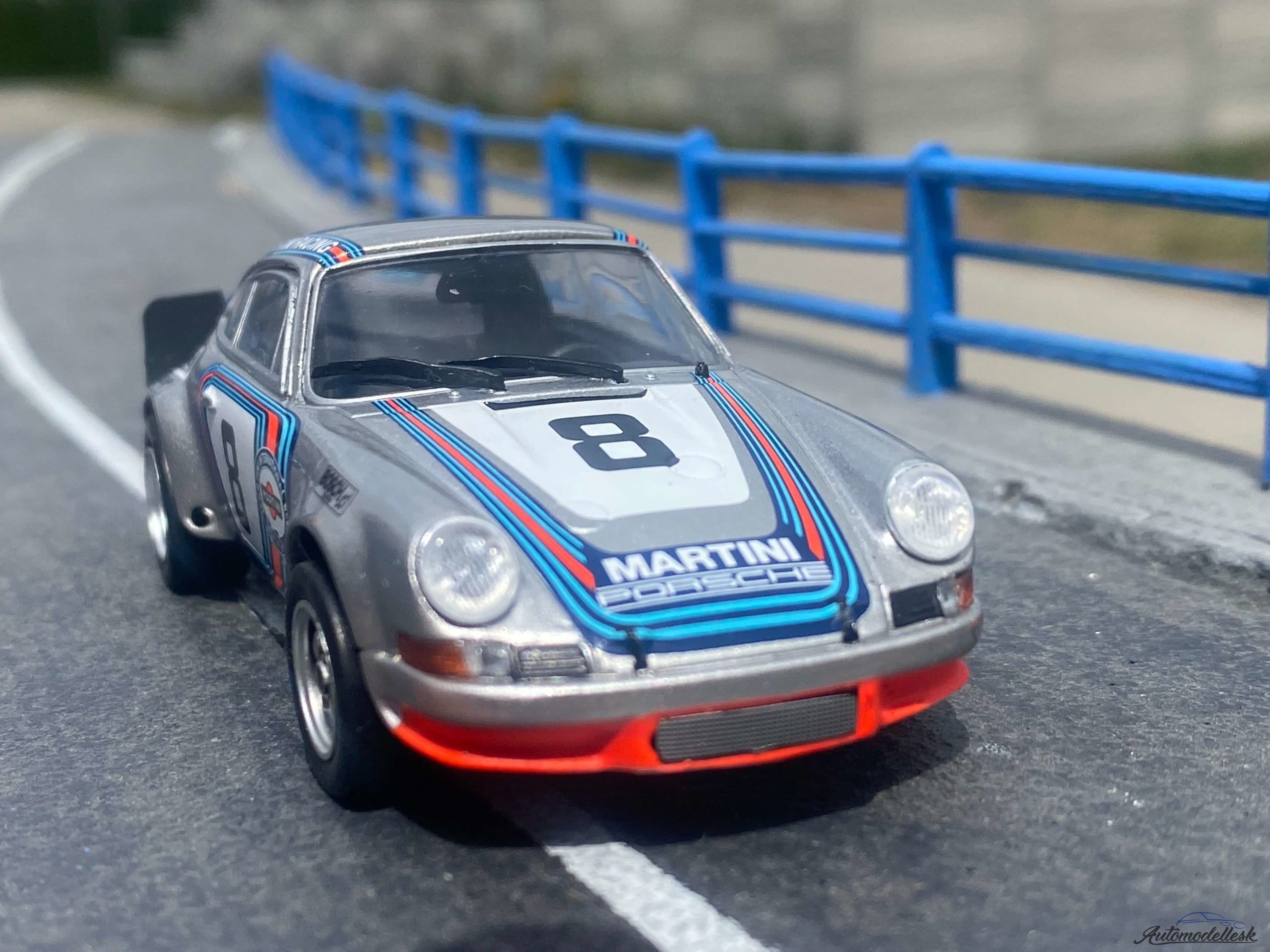 Model auta PORSCHE - 911 CARRERA 2.8 RSR Model auta PORSCHE - 911 CARRERA 2.8 RSR