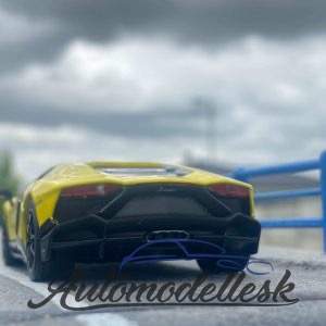 Model auta LAMBORGHINI AVENTADOR LP720-4
