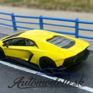 Model auta LAMBORGHINI AVENTADOR LP720-4