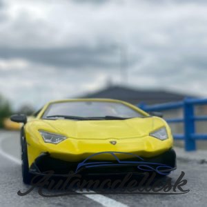 Model auta LAMBORGHINI AVENTADOR LP720-4