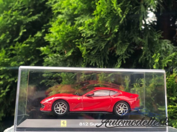 Model auta Ferrari 812 Superfast 2017