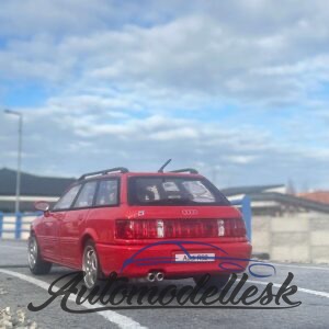 Model auta Audi Avant RS2, Lazer červená, 1995