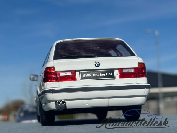 Model auta BMW 5er (E34) Touring