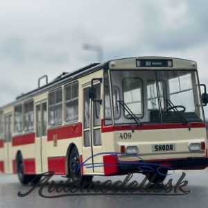 Model Trolejbus Škoda 14 TR