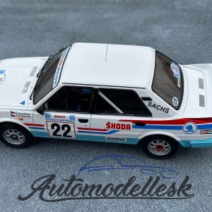 Model auta rally Škoda 130 LR,