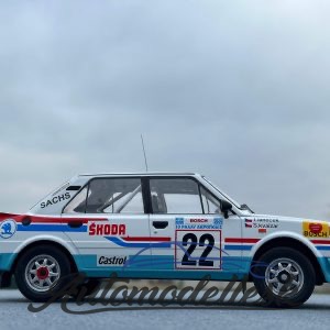 Model auta rally Škoda 130 LR,