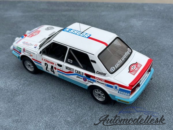 Model auta rally Škoda 130 L