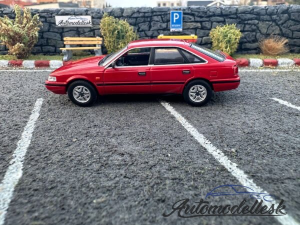 Model auta Mazda 626