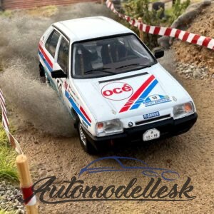 Model auta rally Škoda Favorit 136L