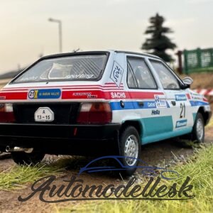 Model auta rally Škoda Favorit 136L