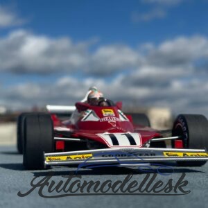 Model auta Ferrari 312 T2B, No.11