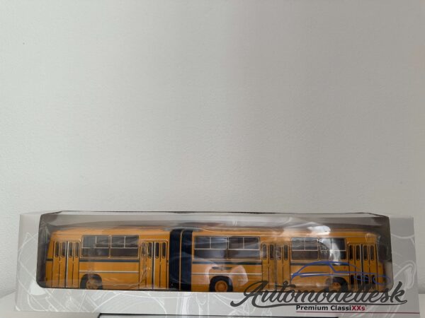 Model autobusu Ikarus 280.33