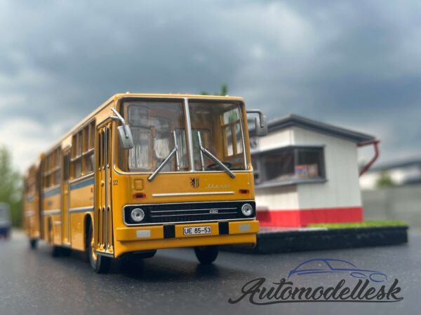 Model autobusu Ikarus 280.33