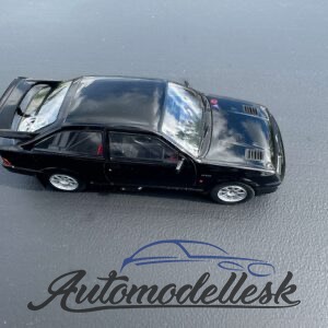 Model auta Ford Sierra RS Cosworth