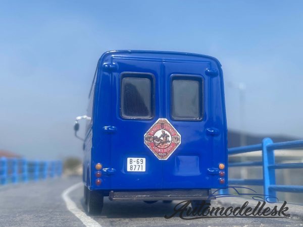 Model auta Saviem SG2