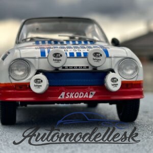 Model auta rally Škoda 130 RS