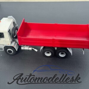 Model auta Tatra 815 V26