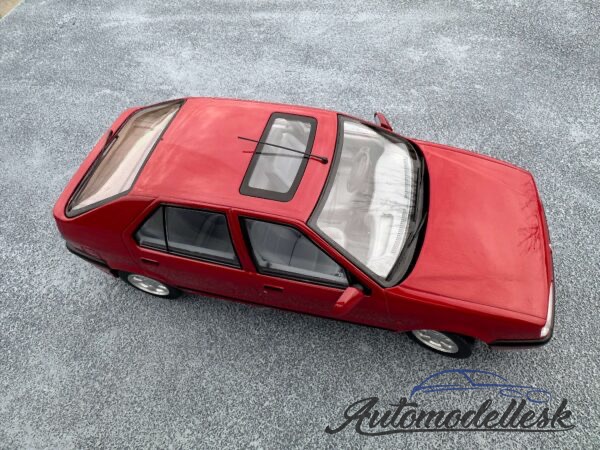 Model auta Renault 19