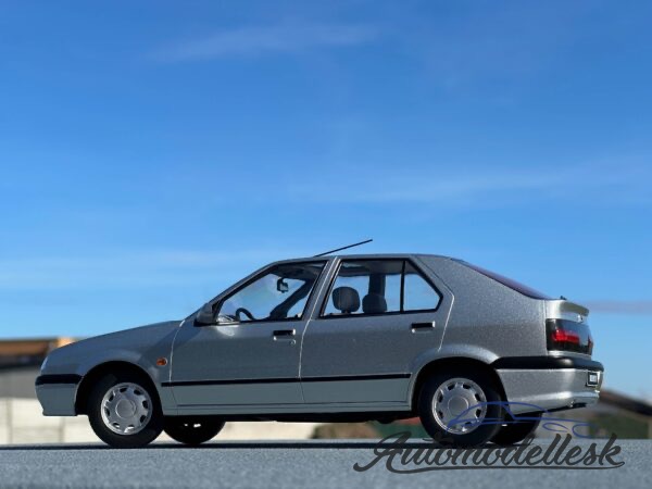 Model auta Renault 19