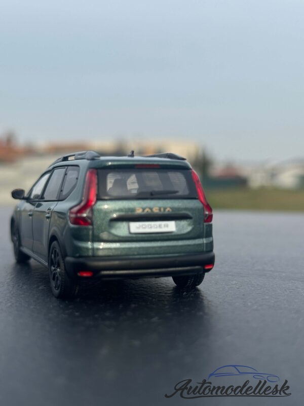 Model auta Dacia Jogger Extreme, metalická-zelená, 2023