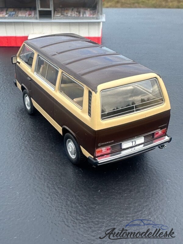 Model auta VW Caravelle, hnedá/béžová, 1981