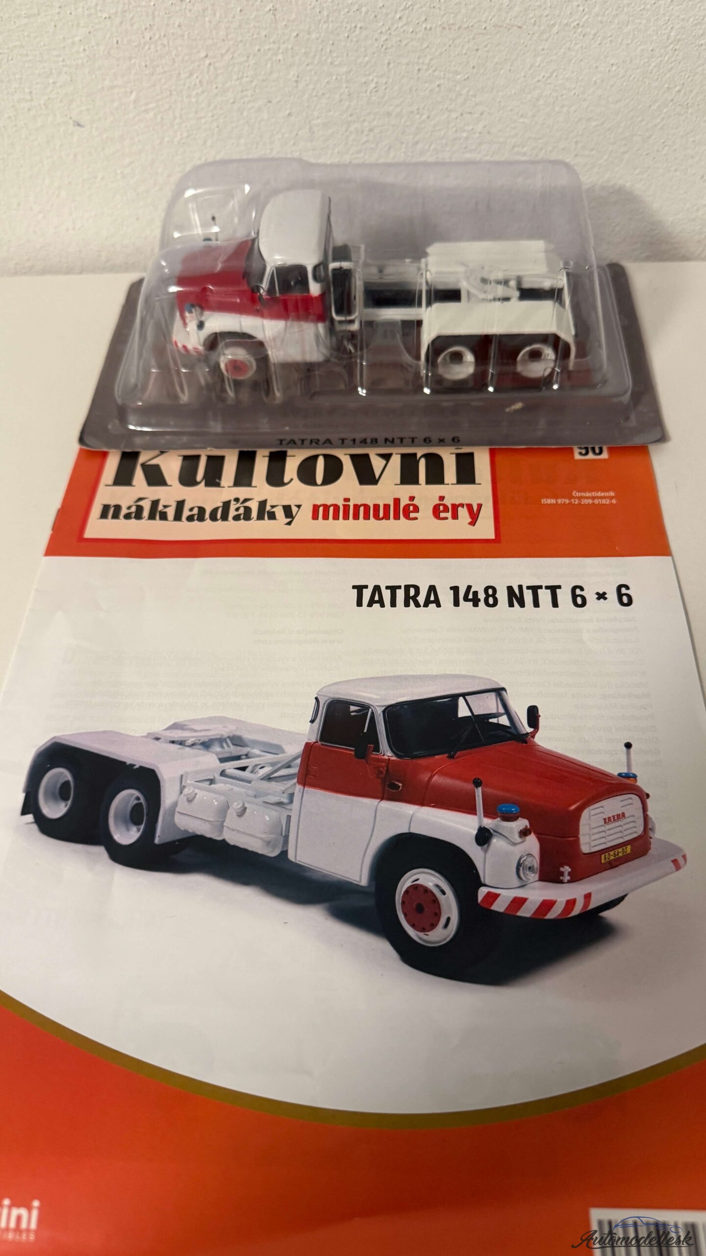 Model auta Tatra 148 NTT 6x6 Model auta Tatra 148 NTT 6x6