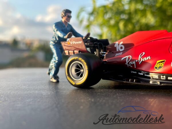 Postavička Mechanic Ken