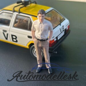 Postavička The Dealership *Customer I*