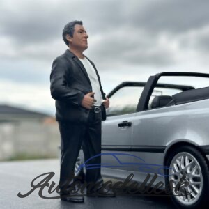 Postavička Hanging Out 2 Manuel