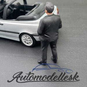 Postavička Hanging Out 2 Manuel