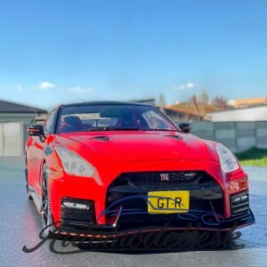 Model auta Nissan GT-R Nismo, červená, RHD, 2021